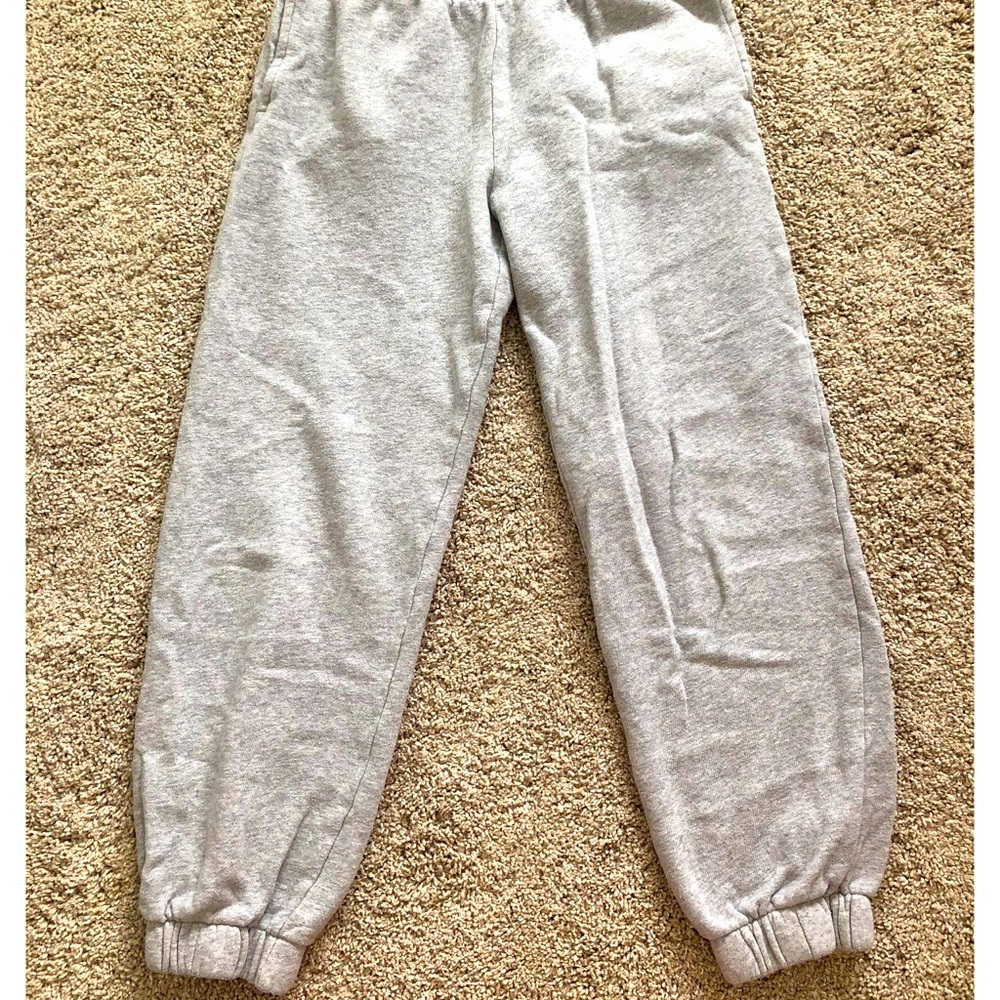 Brandy Melville gray sweatpants